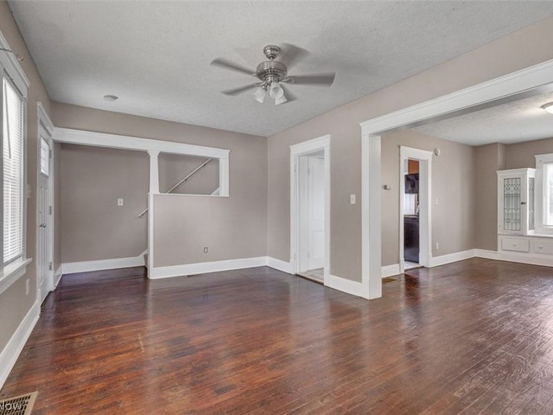 10421 Dale Avenue, Cleveland, OH 44111 Photo 6