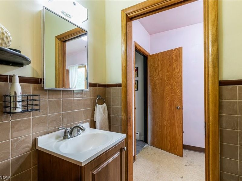8060 Sigle Lane, Poland, OH 44514 Photo 24