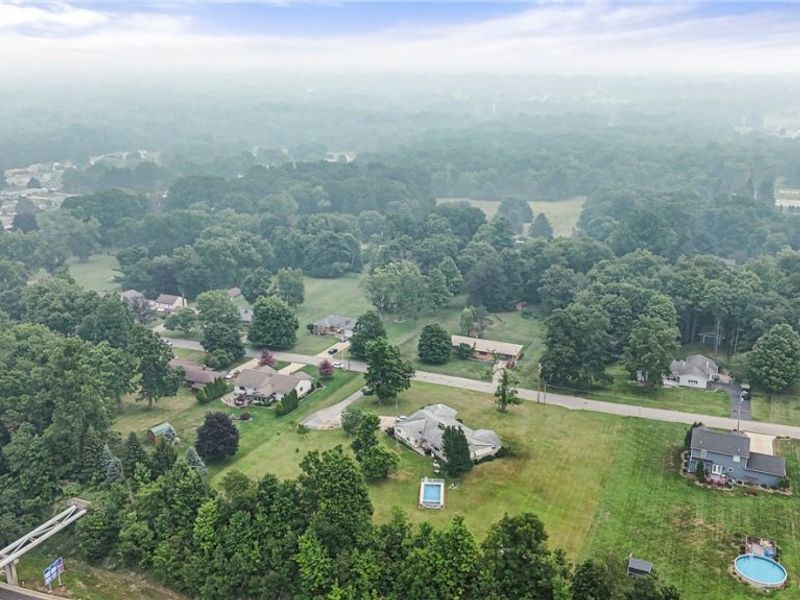 8060 Sigle Lane, Poland, OH 44514 Photo 7