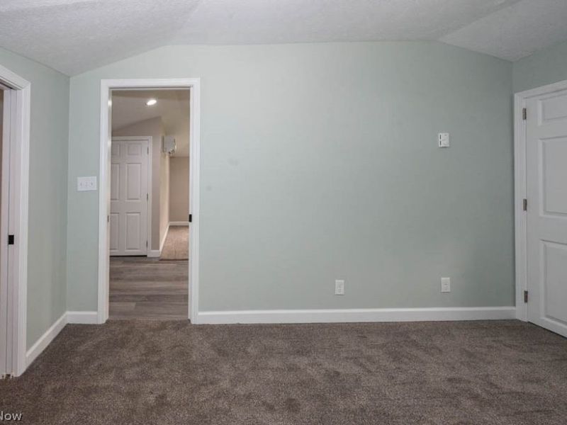 189 Hawthorne Drive, Deerfield, OH 44449 Photo 15