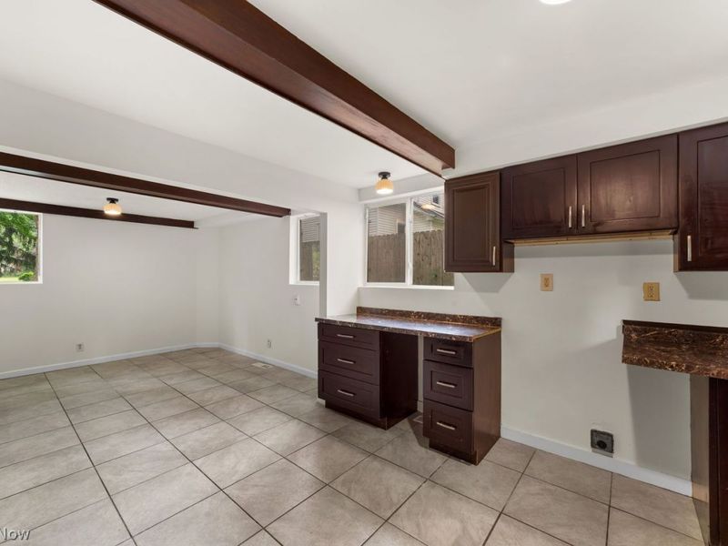 4129 Dover Center Road, North Olmsted, OH 44070 Photo 11