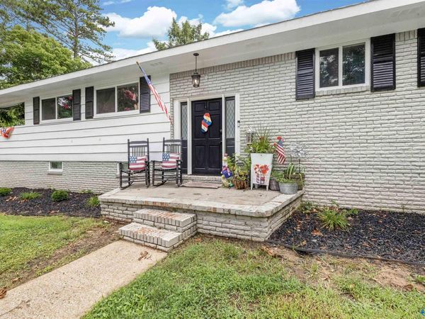 509 Shadylane Circle SW, Hartselle, AL 35640