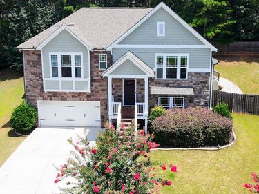 4894 Clarkstone Drive, Flowery Branch, GA 30542