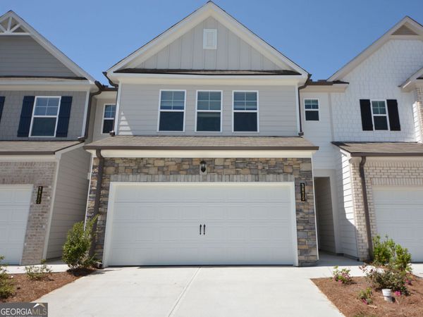 3829 Billabong Trail, Gainesville, GA 30506