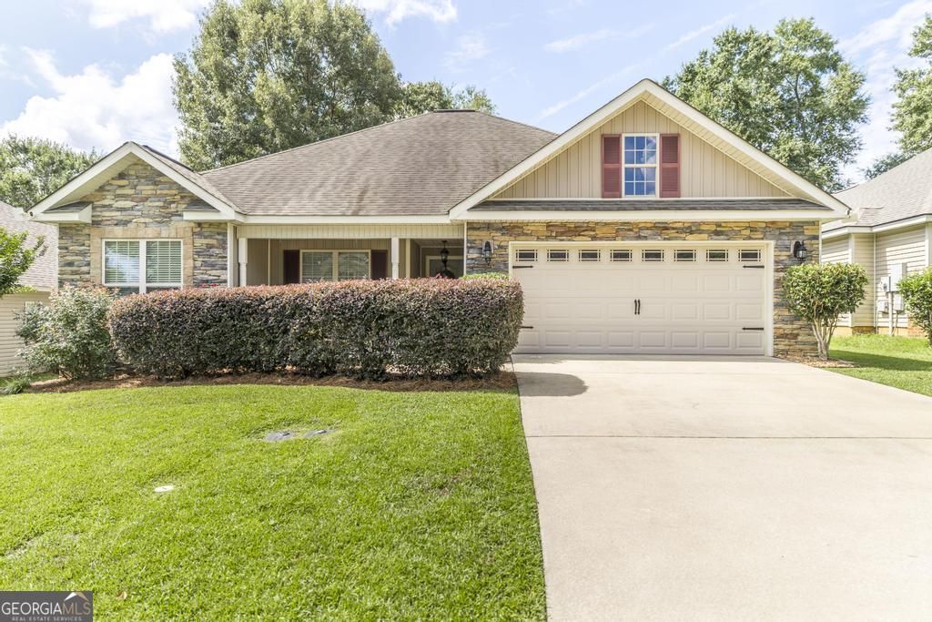 103 Weatherwood Road, Kathleen, GA 31047 Main Photo