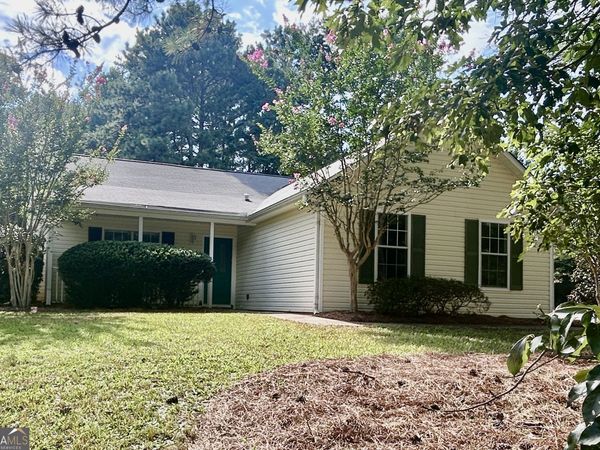 6 Saddlebrook Chase, Senoia, GA 30276