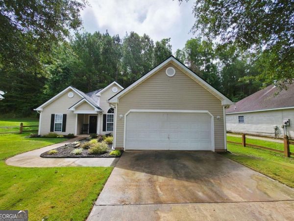 4428 James Wade Drive, Snellville, GA 30039