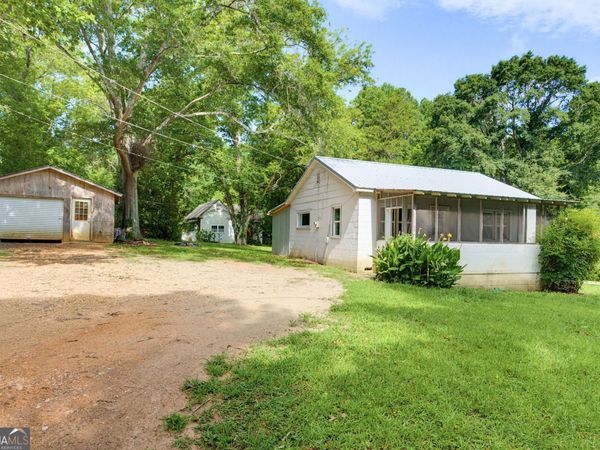 532 Cedartown Avenue, Tallapoosa, GA 30176