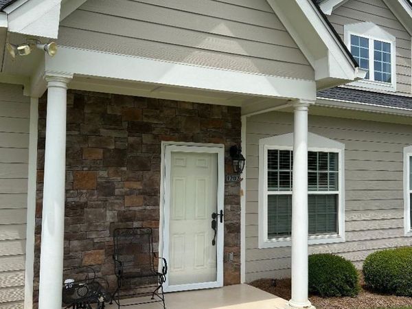 1202 Village Boulevard SE, Rome, GA 30161
