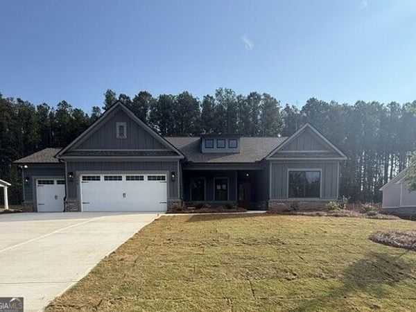 366 Weslyn Drive, Social Circle, GA 30025