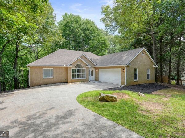 305 Michael Circle, Canton, GA 30114