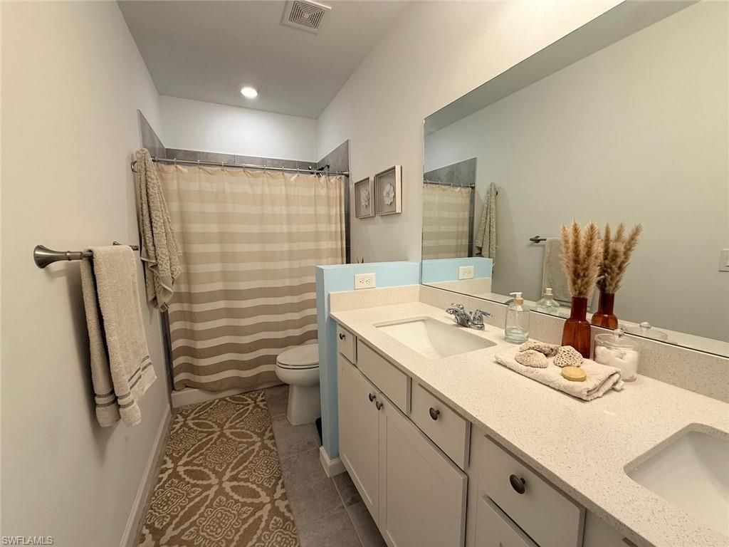 1425 Weeping Willow Ct, Cape Coral, FL 33909 Photo