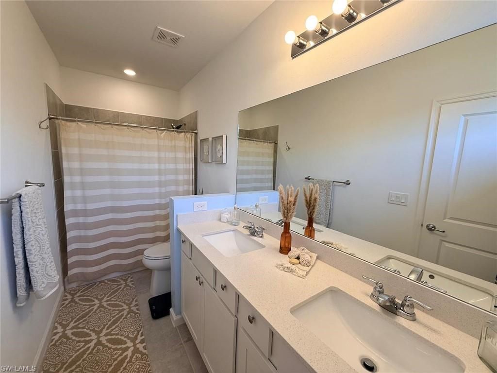1425 Weeping Willow Ct, Cape Coral, FL 33909 Photo