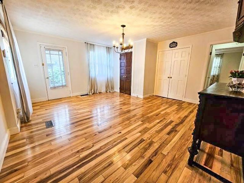 410 N Franklin Street, Delaware, OH 43015 Photo 14