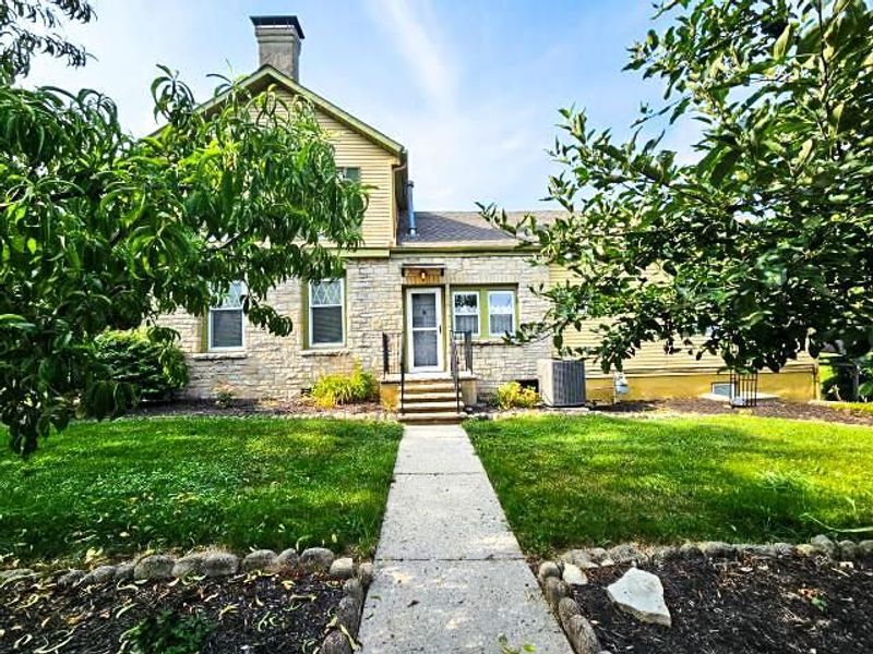 410 N Franklin Street, Delaware, OH 43015 Photo 3