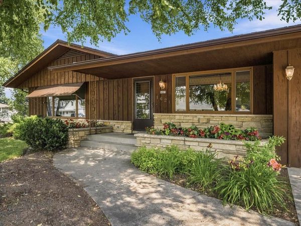 1621 N 29 STREET, Sheboygan, WI 53081