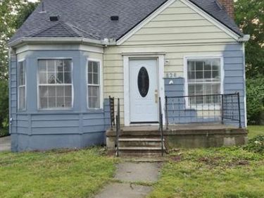 826 Etowah Avenue, Royal Oak, MI 48067