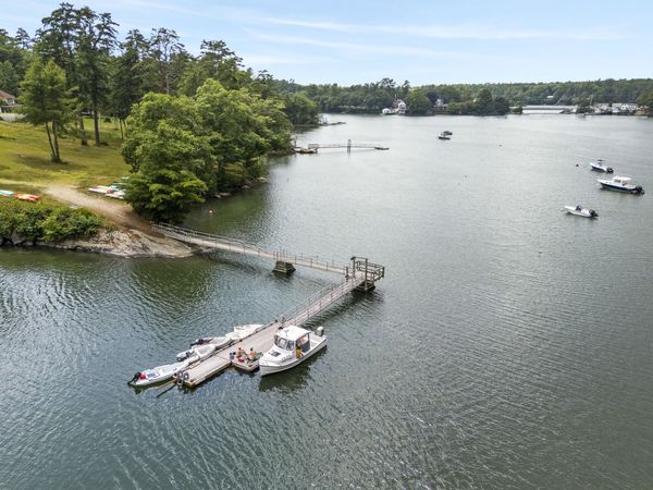 154 Indian Rest Road , Harpswell, ME 04079
