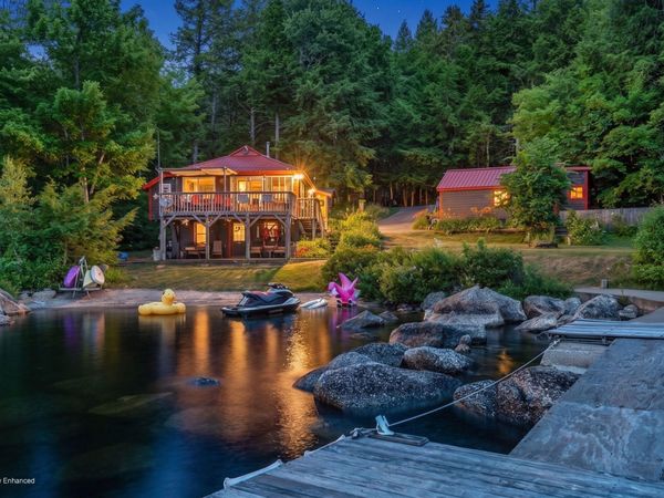 293 Scotts Neck Way , Ellsworth, ME 04605