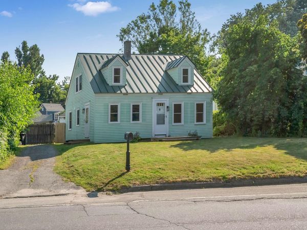 83 North Street , Waterville, ME 04901