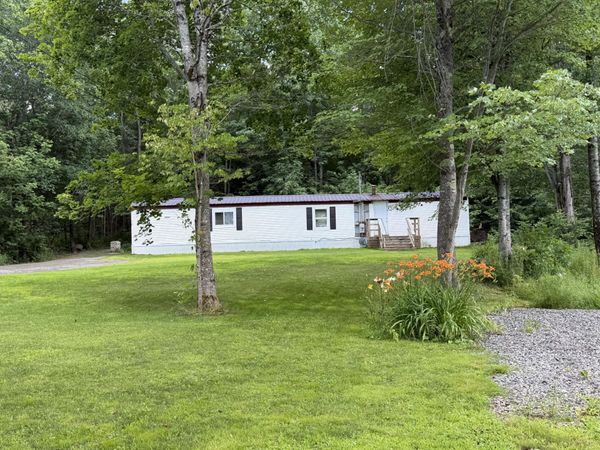 16 Craig Lane , Sangerville, ME 04479