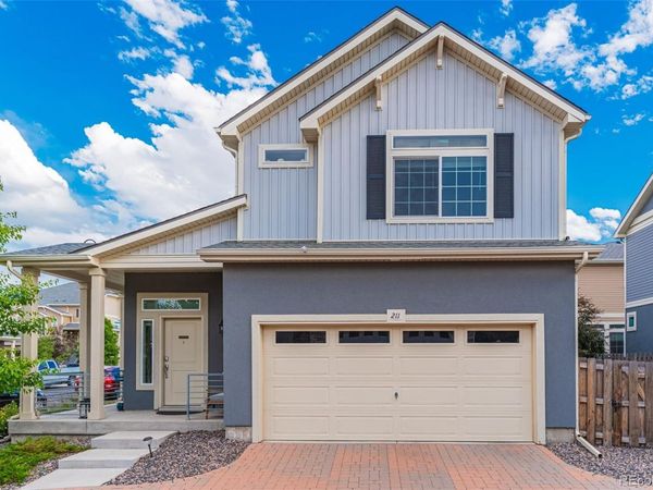 211 S Oak Hill Street, Aurora, CO 80018