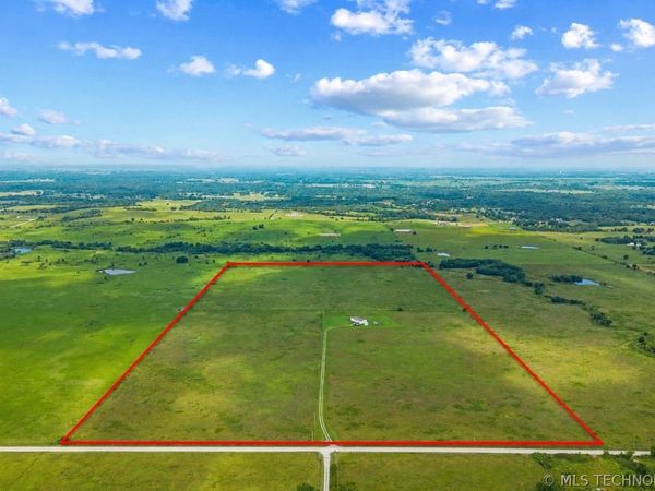 24383 N 4040 , Bartlesville, OK 74006