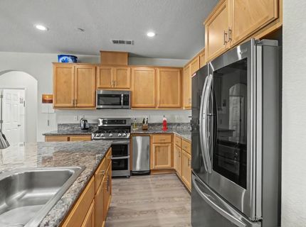 327 Manor Dr, Ione, CA 95640 Photo