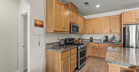 327 Manor Dr, Ione, CA 95640 Photo