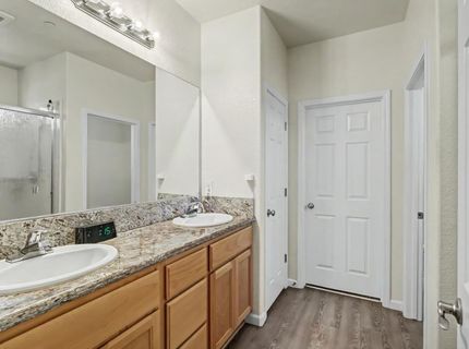 327 Manor Dr, Ione, CA 95640 Photo