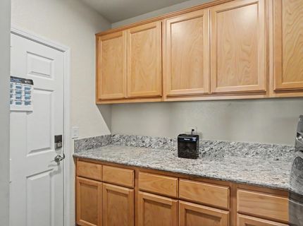327 Manor Dr, Ione, CA 95640 Photo