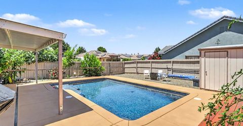 327 Manor Dr, Ione, CA 95640 Photo