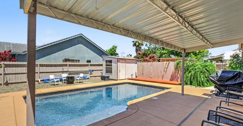 327 Manor Dr, Ione, CA 95640 Photo