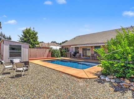 327 Manor Dr, Ione, CA 95640 Photo