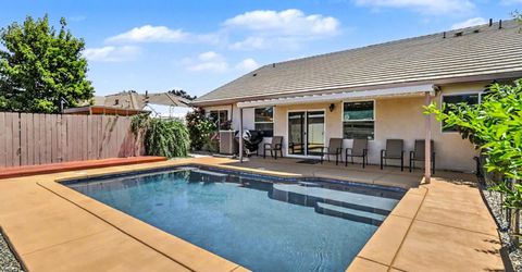 327 Manor Dr, Ione, CA 95640 Photo