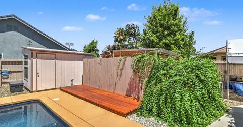 327 Manor Dr, Ione, CA 95640 Photo