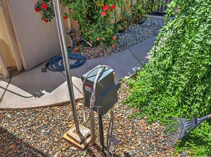 327 Manor Dr, Ione, CA 95640 Photo