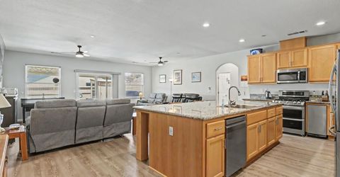 327 Manor Dr, Ione, CA 95640 Photo