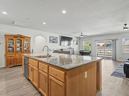 327 Manor Dr, Ione, CA 95640 Photo