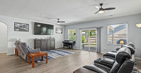 327 Manor Dr, Ione, CA 95640 Photo
