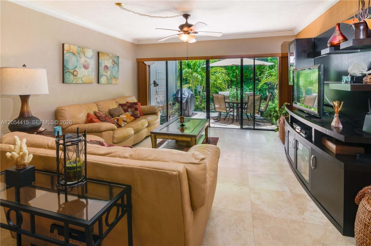 87200 Overseas Hwy, Unit E4, Plantation Key, FL 33036 Photo