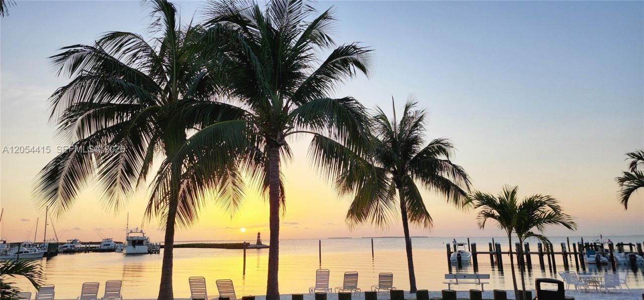 87200 Overseas Hwy, Unit E4, Plantation Key, FL 33036 Photo