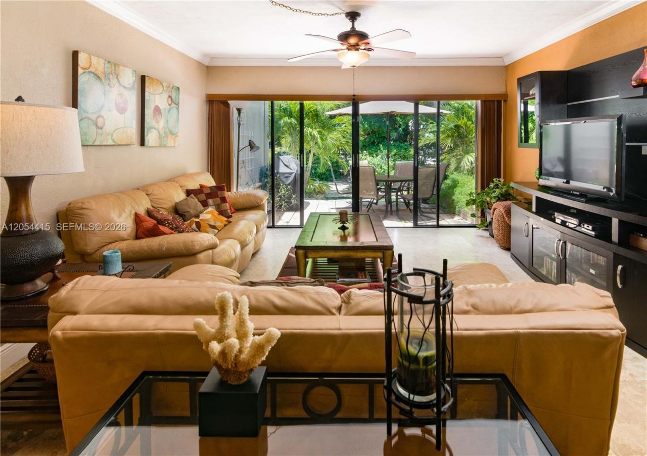 87200 Overseas Hwy, Unit E4, Plantation Key, FL 33036 Photo