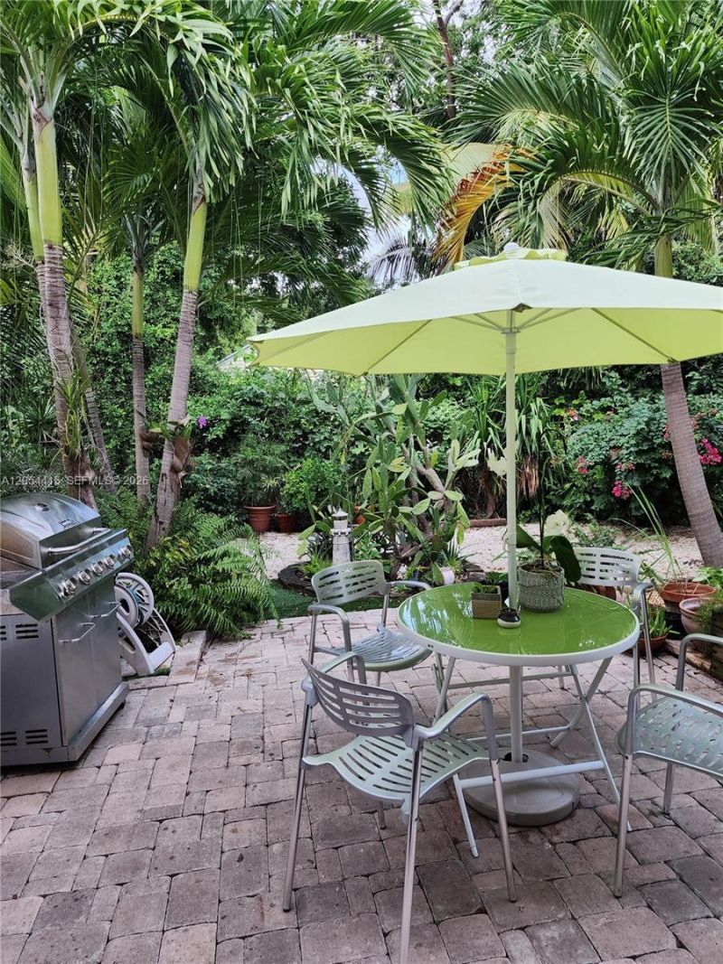 87200 Overseas Hwy, Unit E4, Plantation Key, FL 33036 Photo