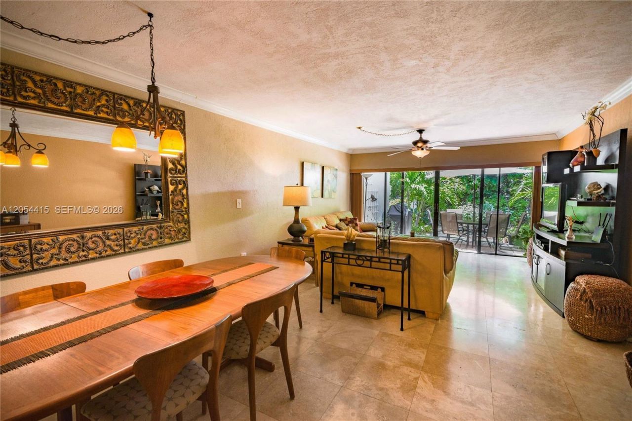 87200 Overseas Hwy, Unit E4, Plantation Key, FL 33036 Photo