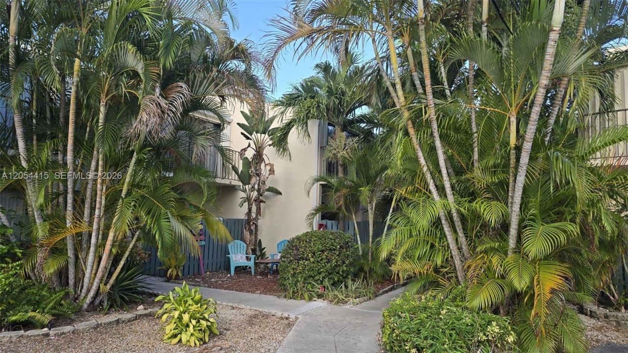 87200 Overseas Hwy, Unit E4, Plantation Key, FL 33036 Photo