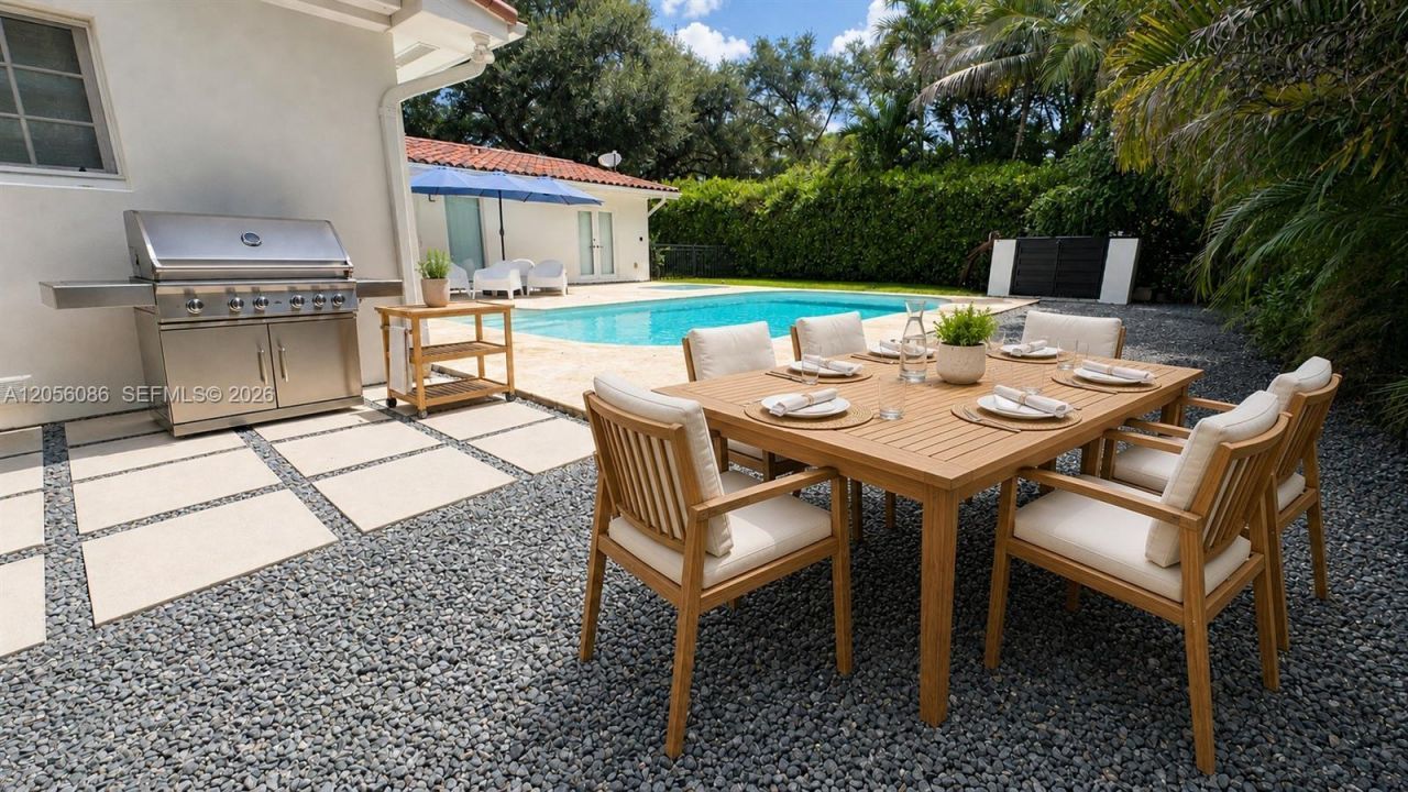 614 San Juan Dr, Coral Gables, FL 33143 Photo