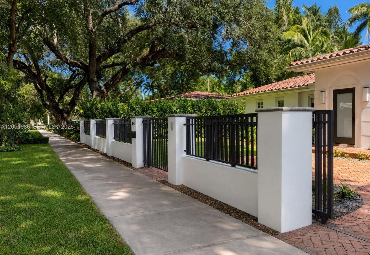 614 San Juan Dr, Coral Gables, FL 33143 Photo