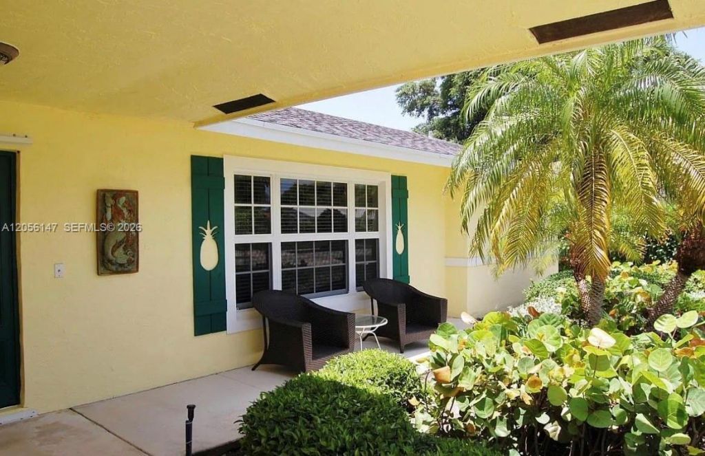 117 Chapel Ln , Tequesta, FL 33469 Photo