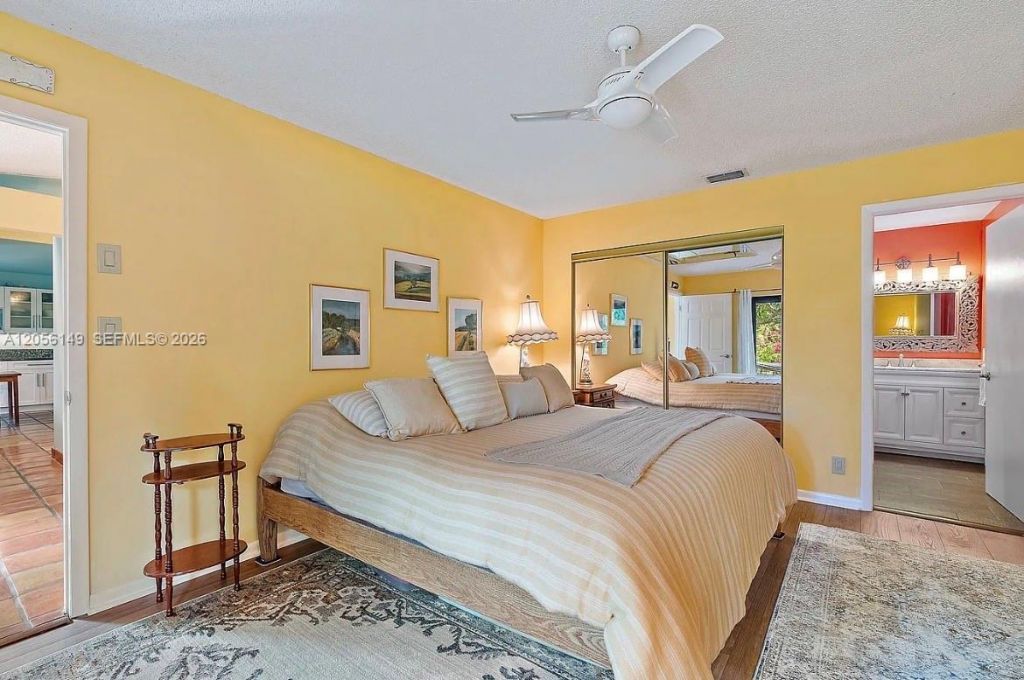 154 Chapel Ln , Tequesta, FL 33469 Photo